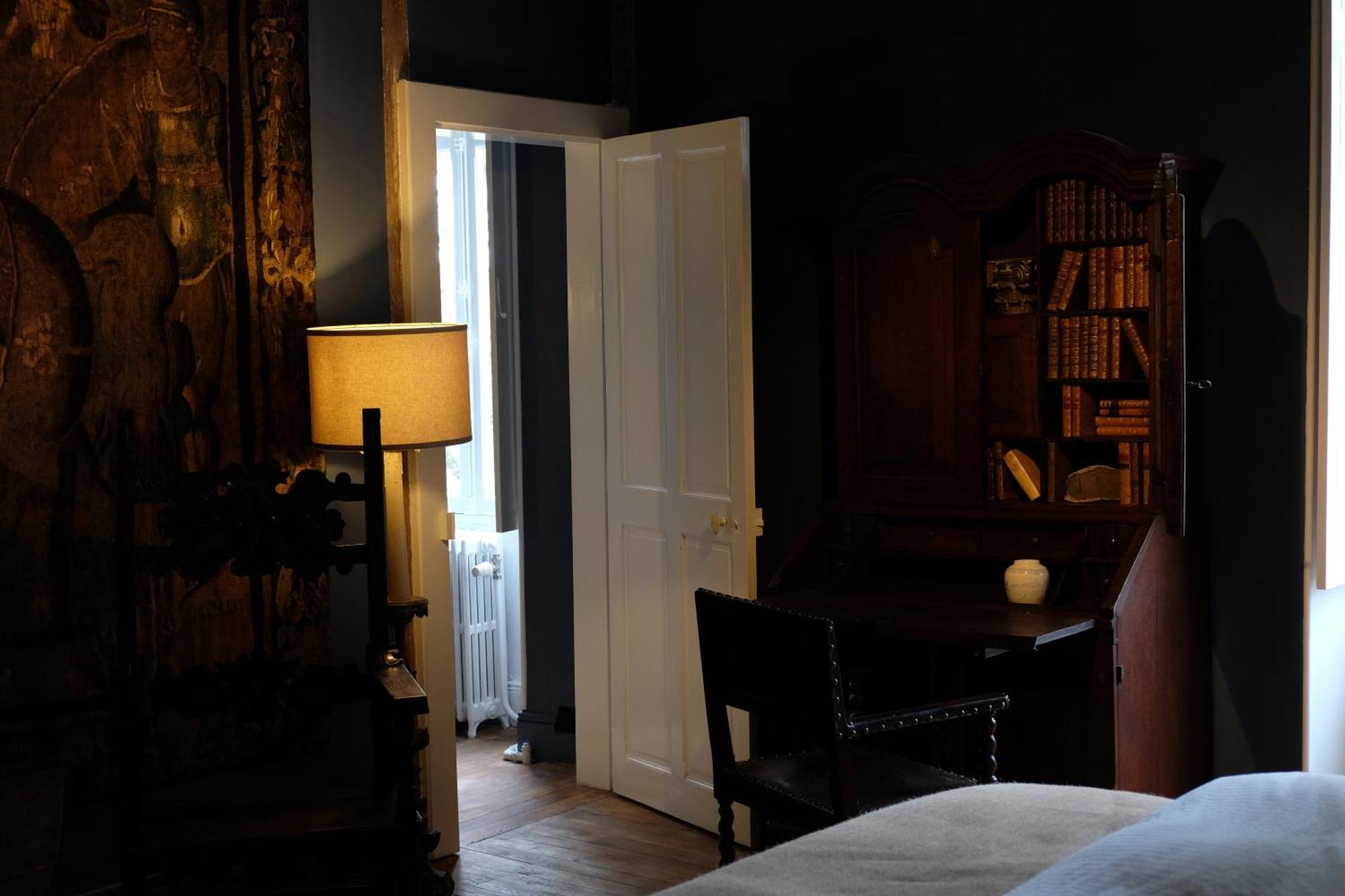 Chateau De La Tour En Brenne Rivarennes (Indre)