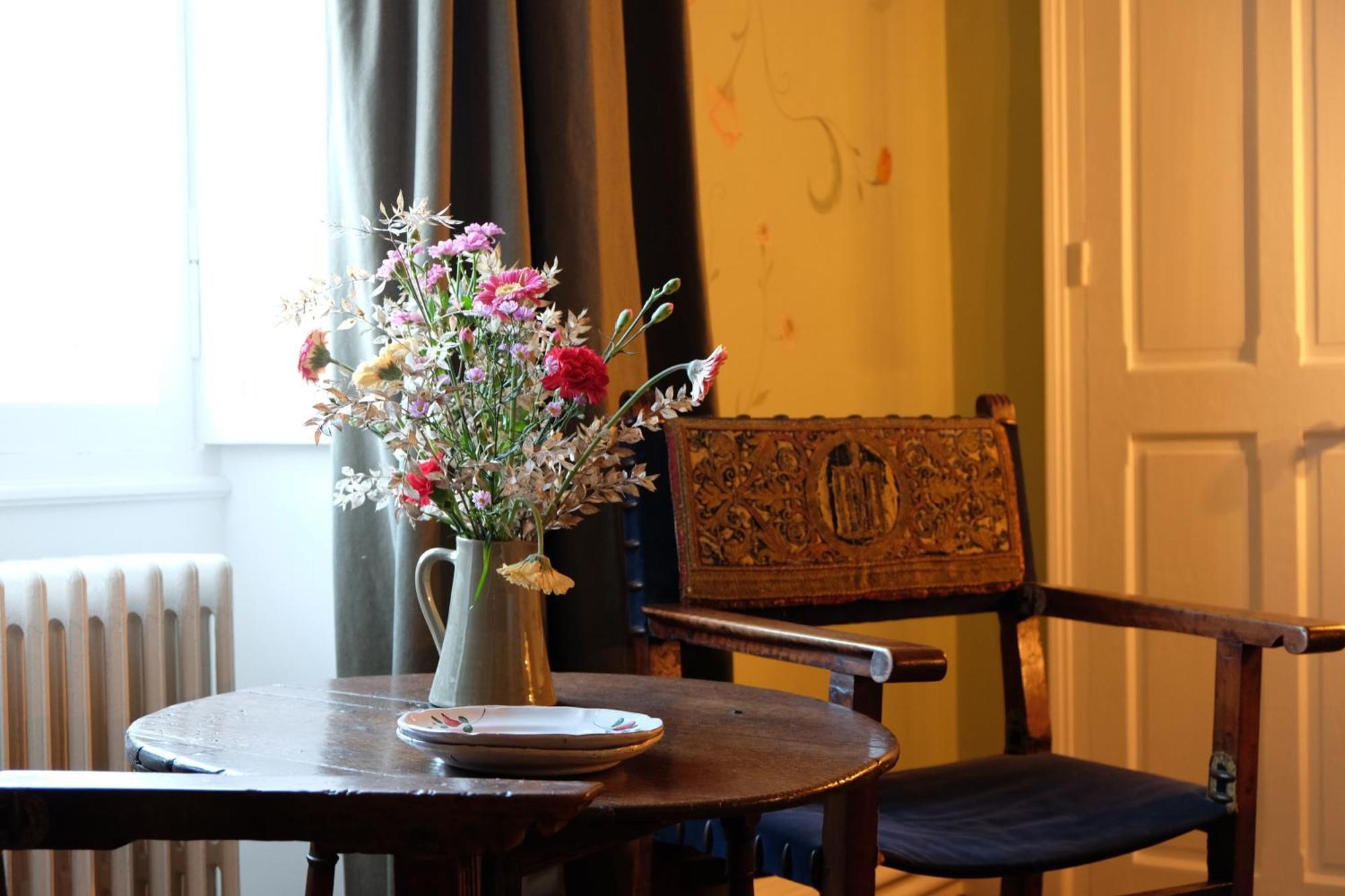 Chateau De La Tour En Brenne Bed & Breakfast *